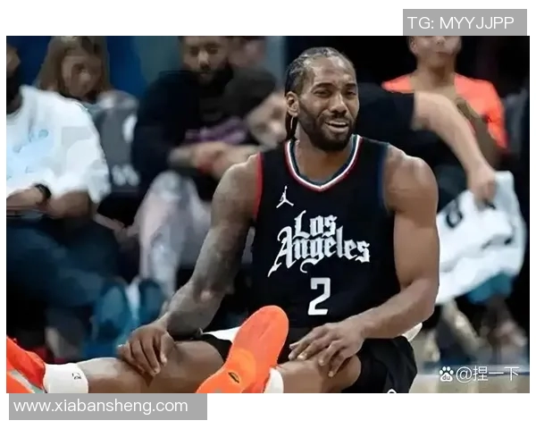 快船大胜开拓者，莱昂纳德表现抢眼引领全队